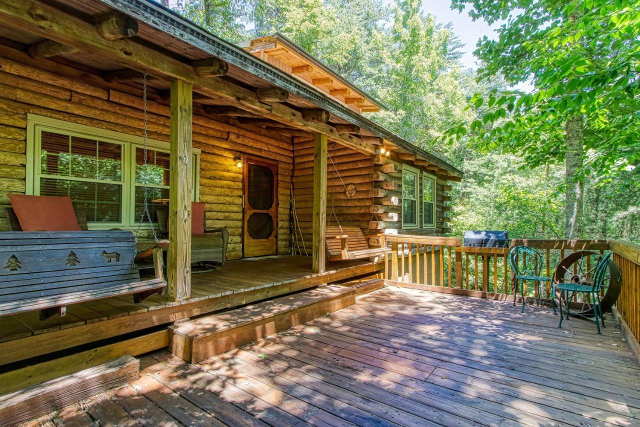 Very Private, Real Log Cabin With Hot Tub! Sevierville Zewnętrze zdjęcie