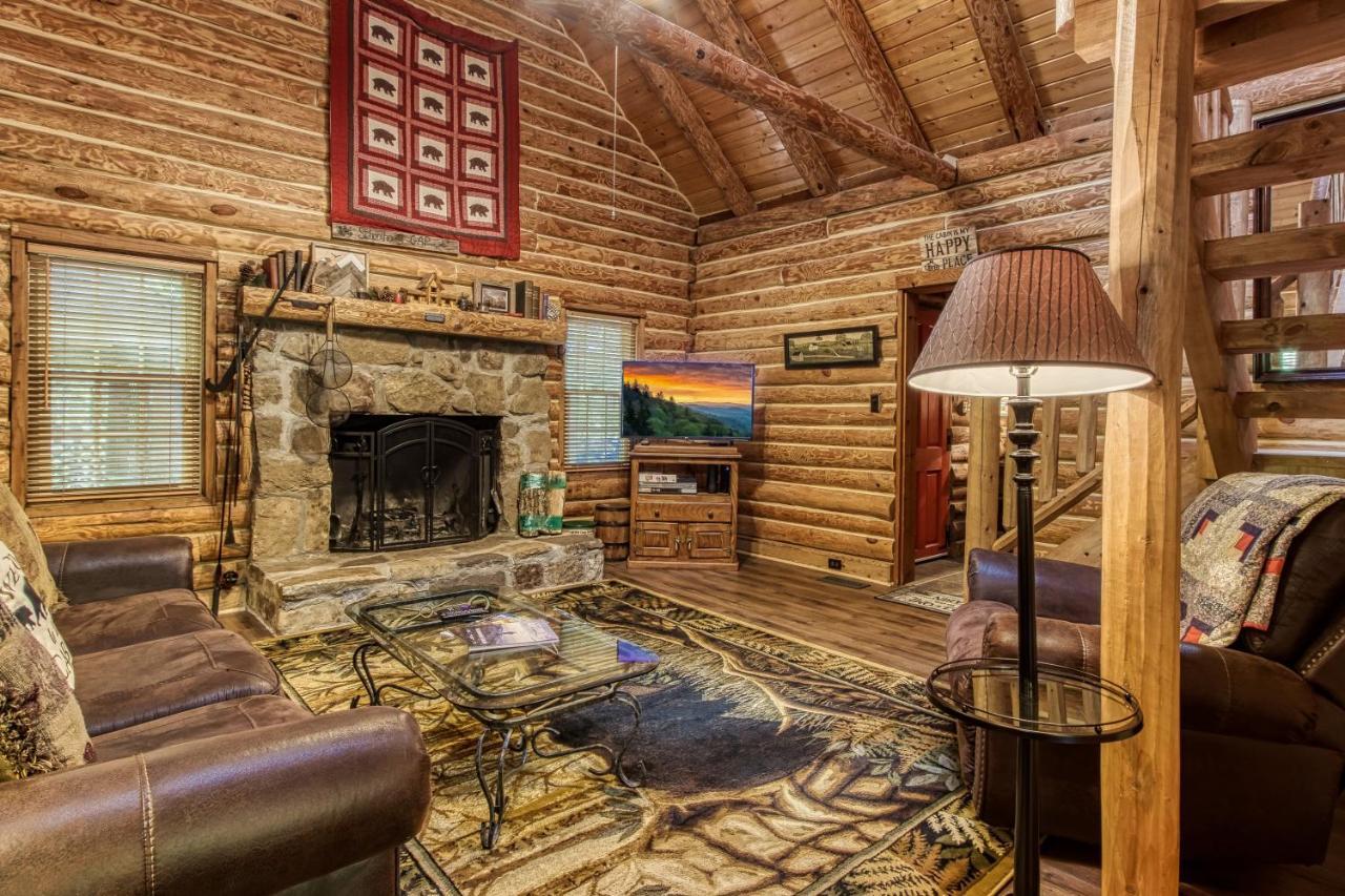 Very Private, Real Log Cabin With Hot Tub! Sevierville Zewnętrze zdjęcie