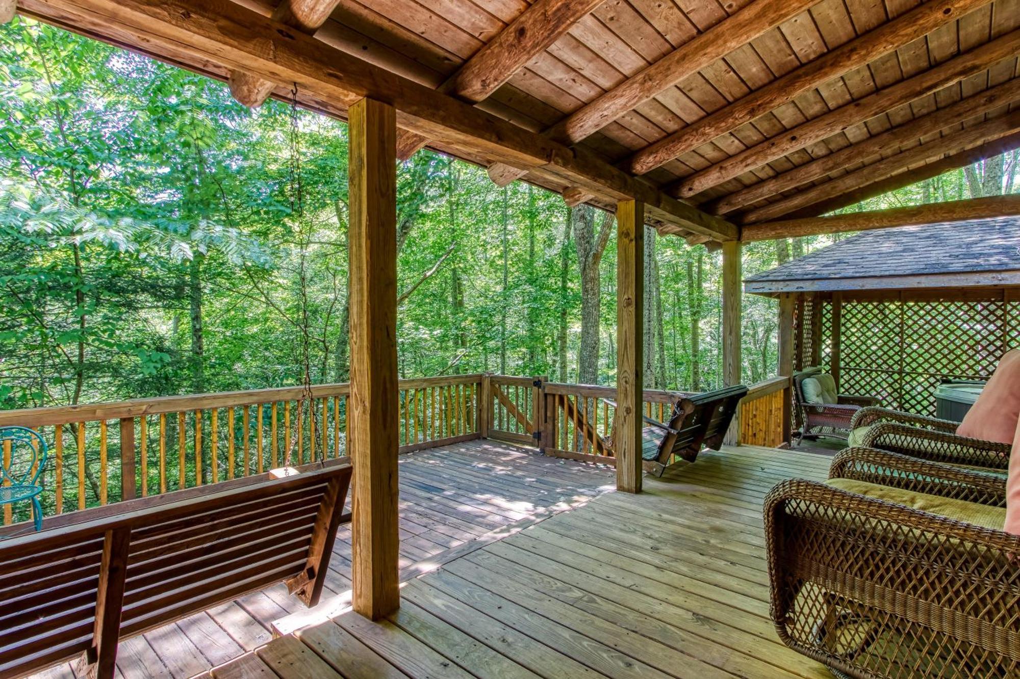 Very Private, Real Log Cabin With Hot Tub! Sevierville Zewnętrze zdjęcie